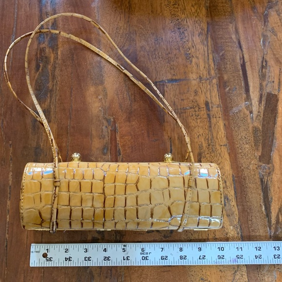 Purse - Picture 6 of 8